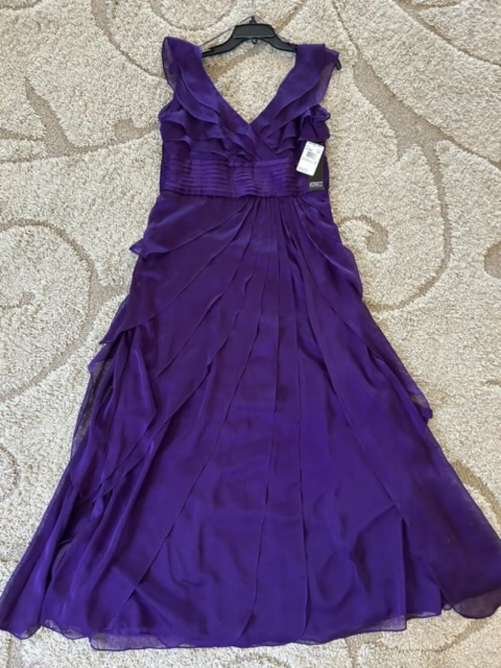 NWT Adrianna Papell Occasions Grape Tiered Ruffle Evening Gown Women Sz 8 Petite